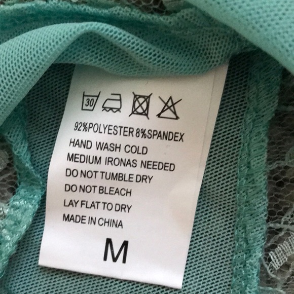 V-Neck Lace Babydoll Lingerie - Picture 3 of 4